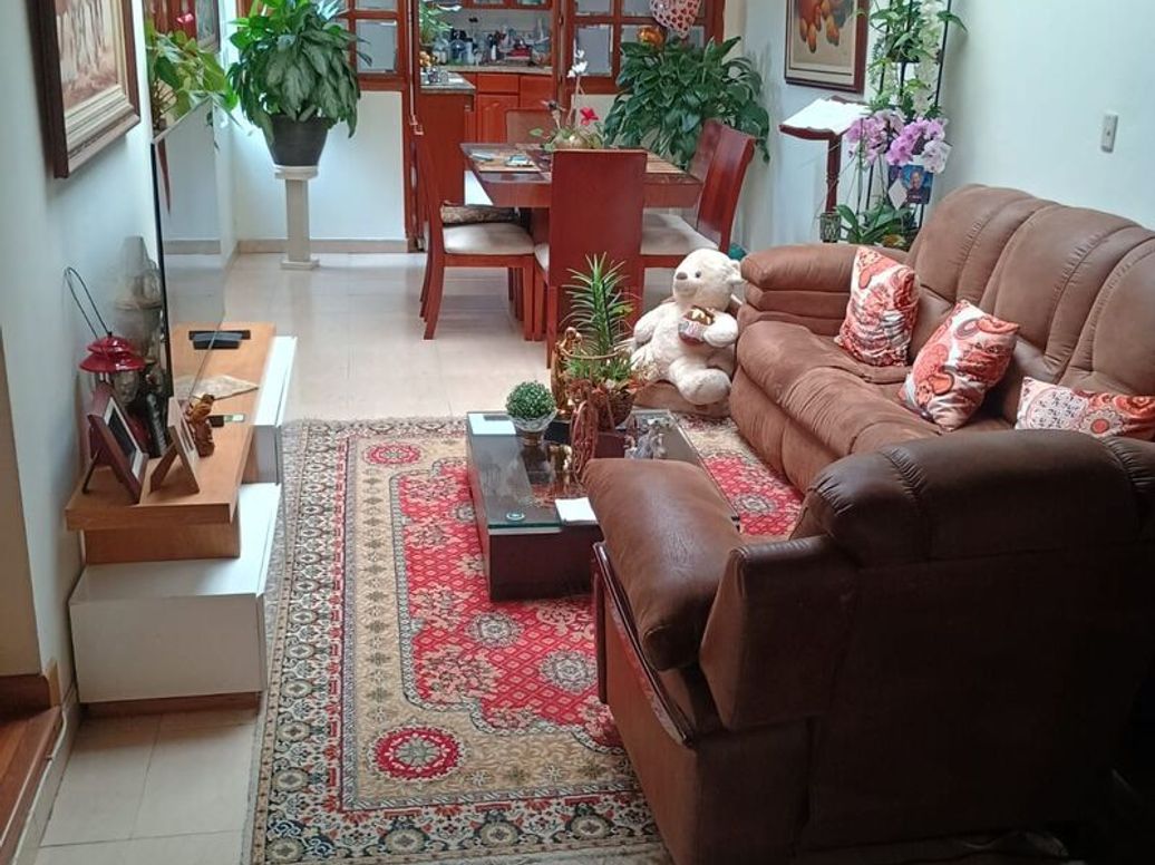 Casa de 3 alcobas en venta en San Luis, Bogotá, 260 m² · foto 6 de 20