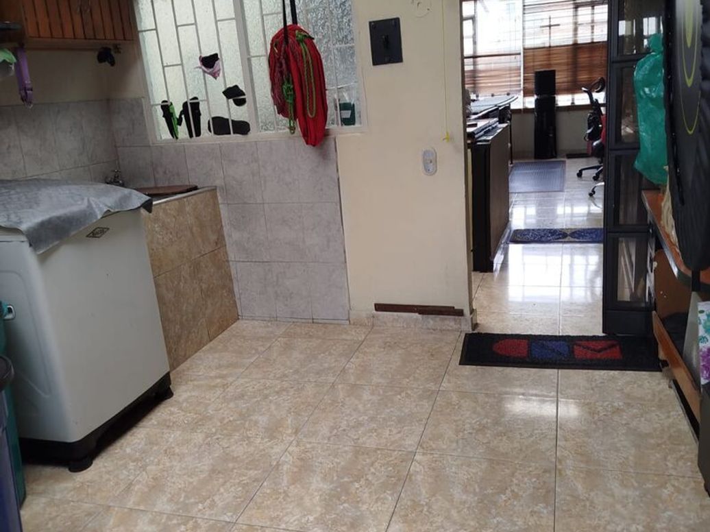 Casa de 3 alcobas en venta en La Isabela, Bogotá, 170 m² · foto 4 de 11