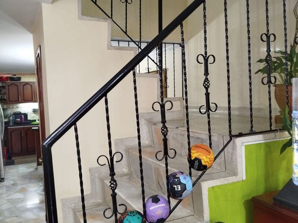 Casa de 3 alcobas en venta en La Isabela, Bogotá, 170 m² · foto 7 de 11