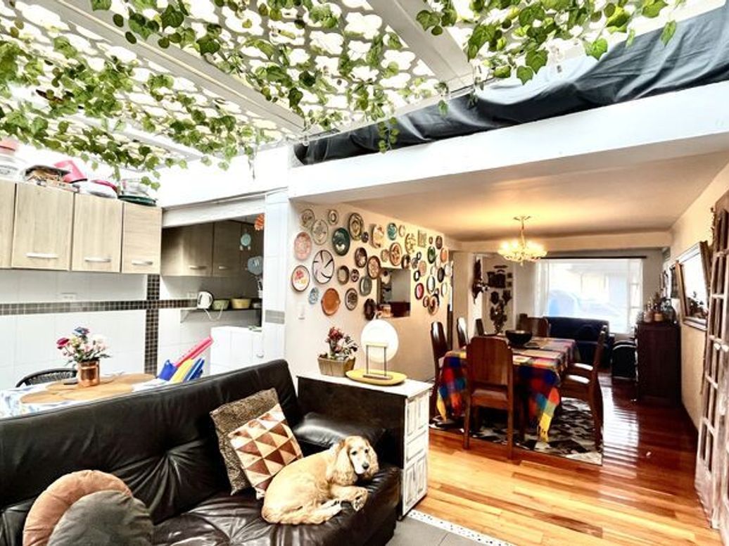 Casa de 4 alcobas en venta en Cedro Salazar, Bogotá, 220 m² · foto 13 de 20