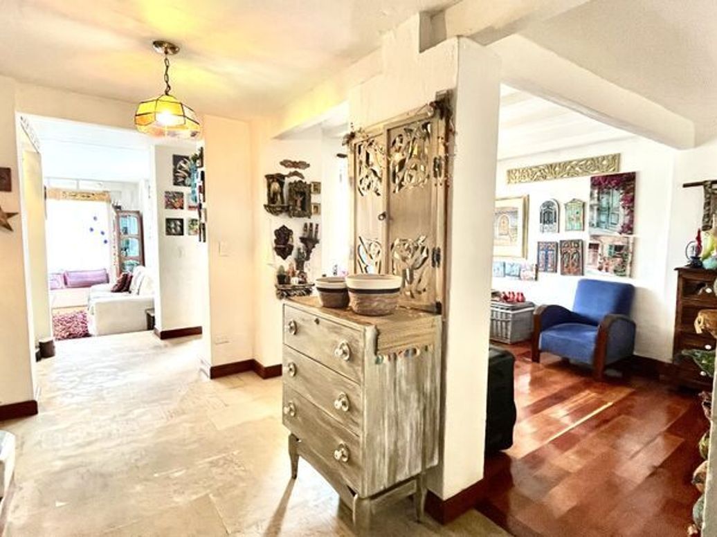 Casa de 4 alcobas en venta en Cedro Salazar, Bogotá, 220 m² · foto 7 de 20