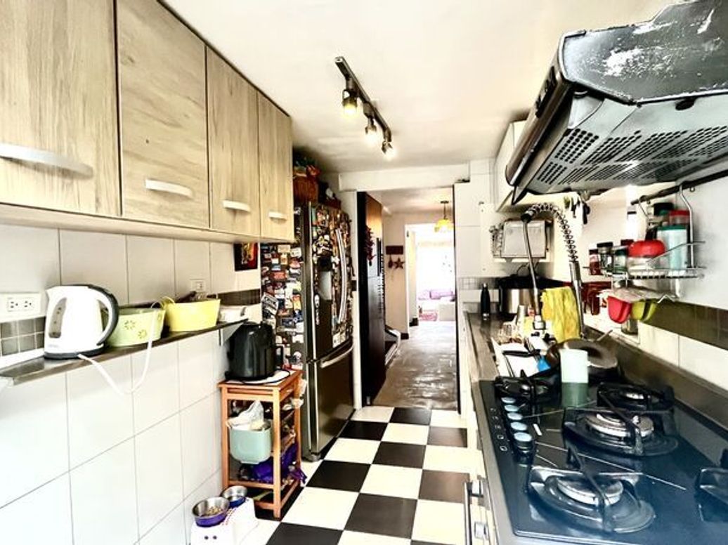 Casa de 4 alcobas en venta en Cedro Salazar, Bogotá, 220 m² · foto 17 de 20