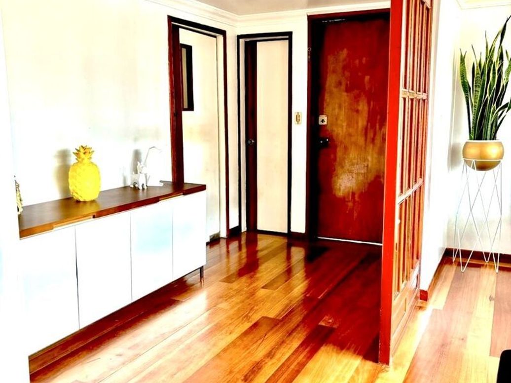 Apartamento de 3 alcobas en venta en Santa Barbara Central, Bogotá, 157 m² · foto 13 de 18