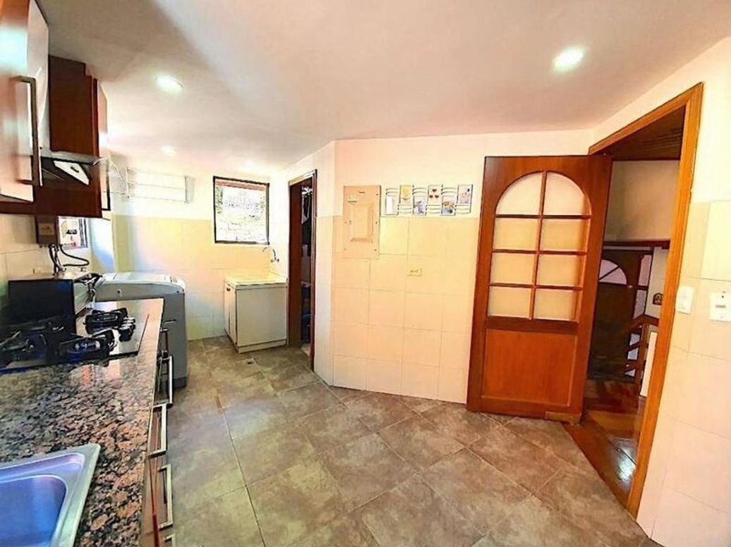 Apartamento de 3 alcobas en venta en A.S.D., Bogotá, 146 m² · foto 5 de 18