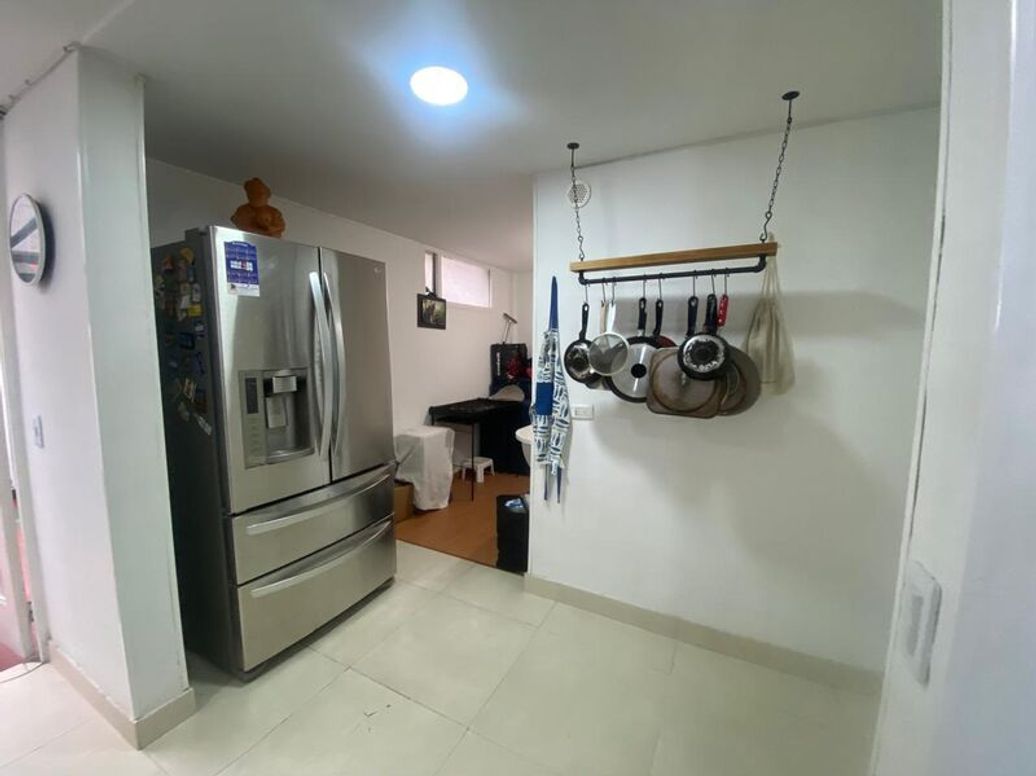 Apartamento de 3 alcobas en venta en Santa Barbara Occidental, Bogotá, 115 m² · foto 18 de 19
