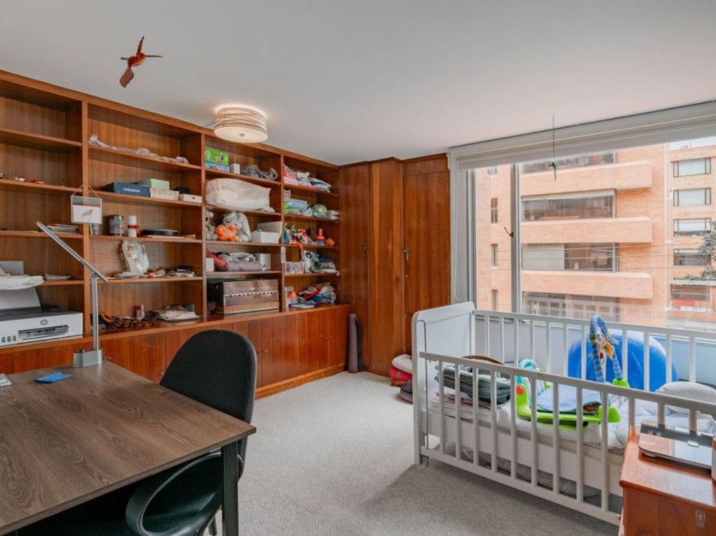 Apartamento de 2 alcobas en venta en Los Rosales, Bogotá, 116 m² · foto 15 de 19