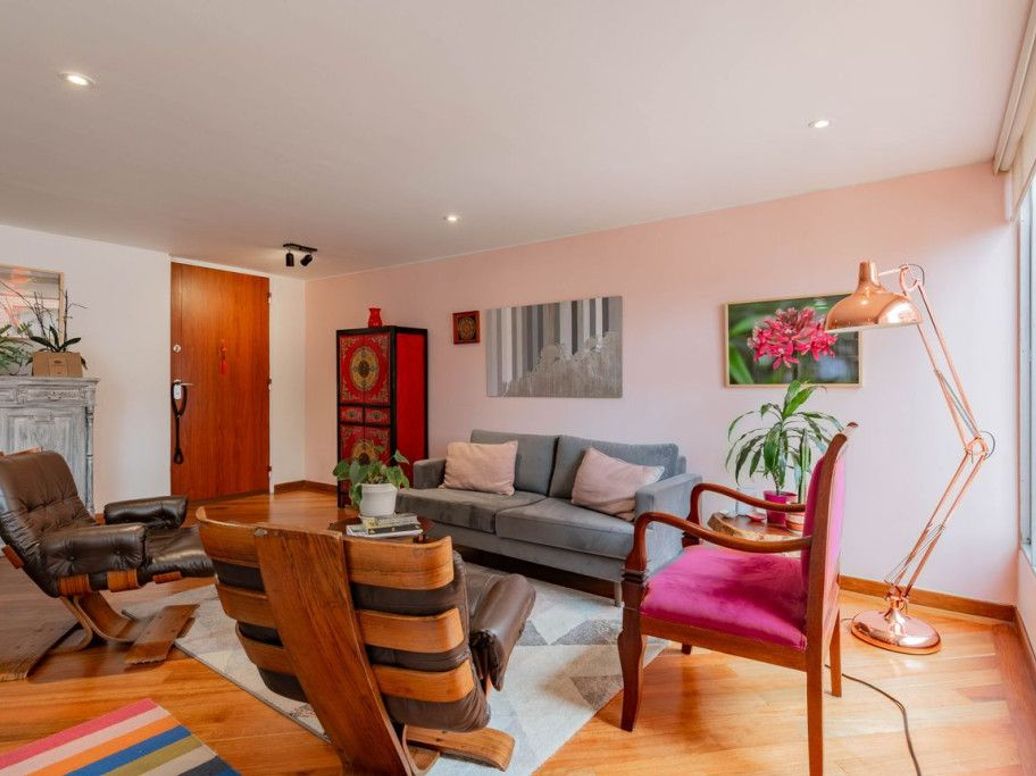 Apartamento de 2 alcobas en venta en Los Rosales, Bogotá, 116 m² · foto 8 de 19