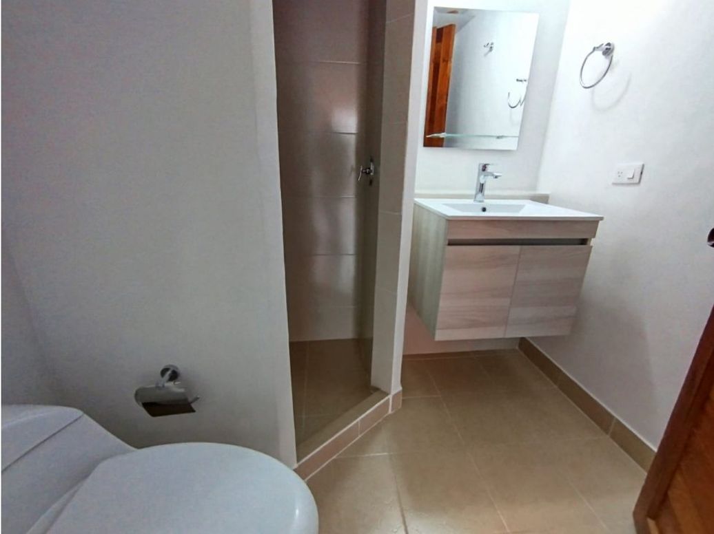 Apartamento de 3 alcobas en venta en Cedritos, Bogotá, 72 m² · foto 11 de 12