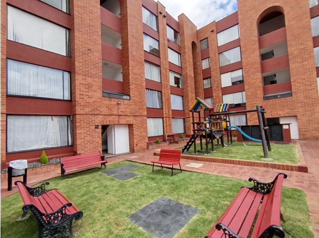 Apartamento de 3 alcobas en venta en Cedritos, Bogotá, 72 m² · foto 12 de 12
