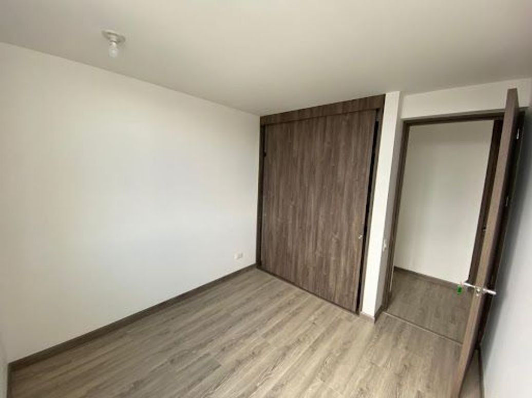 Apartamento de 3 alcobas en venta en Benjamin Herrera, Bogotá, 71 m² · foto 11 de 20