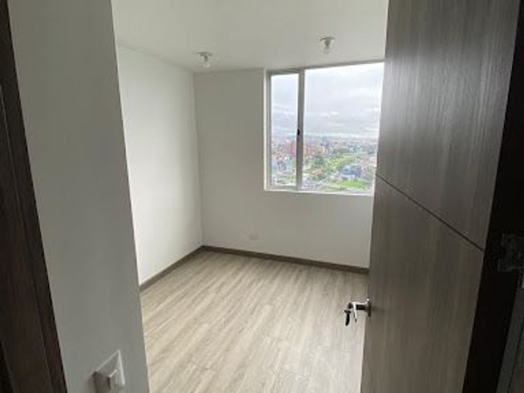 Apartamento de 3 alcobas en venta en Benjamin Herrera, Bogotá, 71 m² · foto 9 de 20