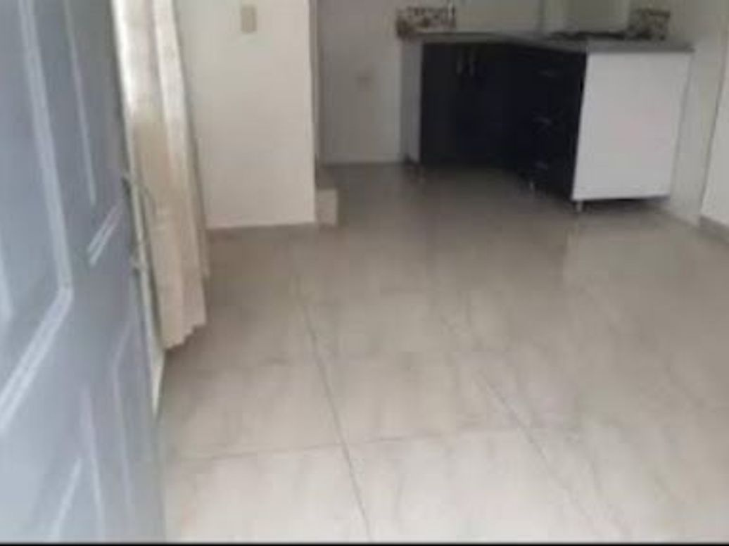 Casa de 3 alcobas en venta en Pinar De Suba, Bogotá, 65 m² · foto 2 de 7