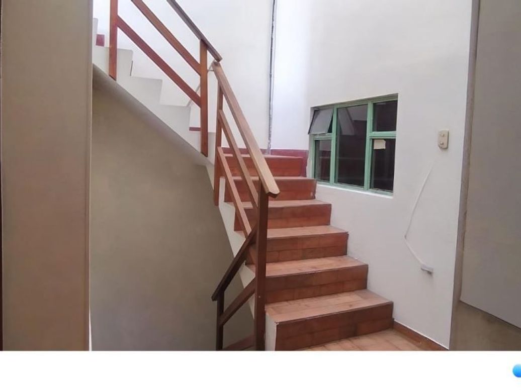 Casa de 9 alcobas en venta en Rincón De Suba, Bogotá, 300 m² · foto 4 de 8