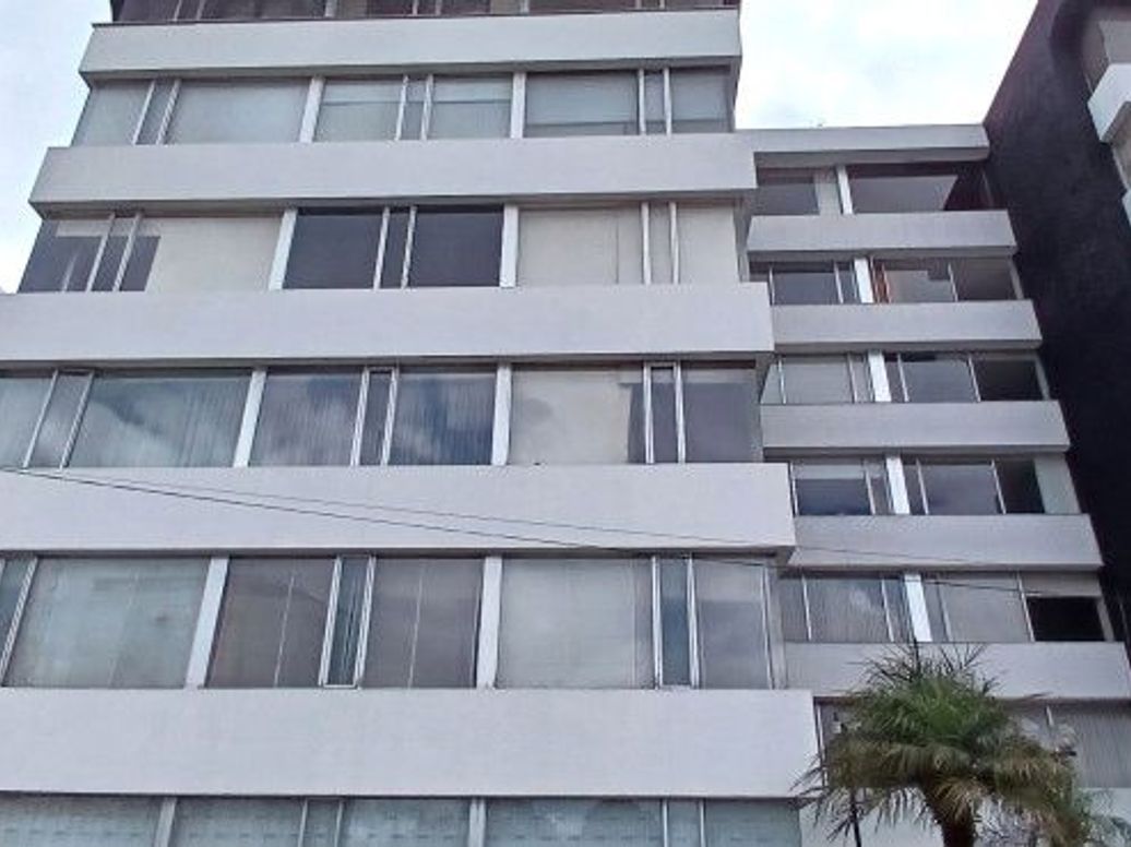 Apartamento de 4 alcobas en venta en Santa Bibiana, Bogotá, 192 m² · foto 2 de 20