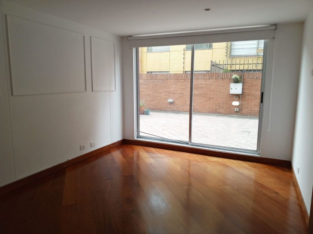 Apartamento de 4 alcobas en venta en Molinos Norte, Bogotá, 210 m² · foto 19 de 20