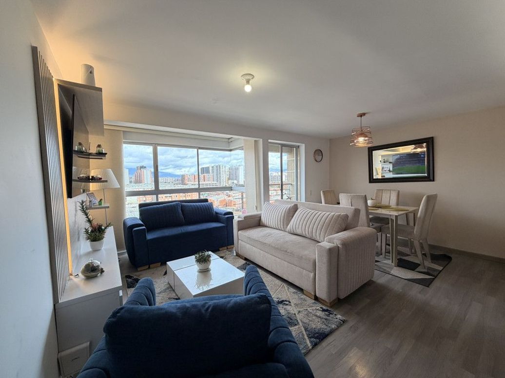 Apartamento de 3 alcobas en venta en Campo Alegre, Bogotá, 85 m² · foto 4 de 20