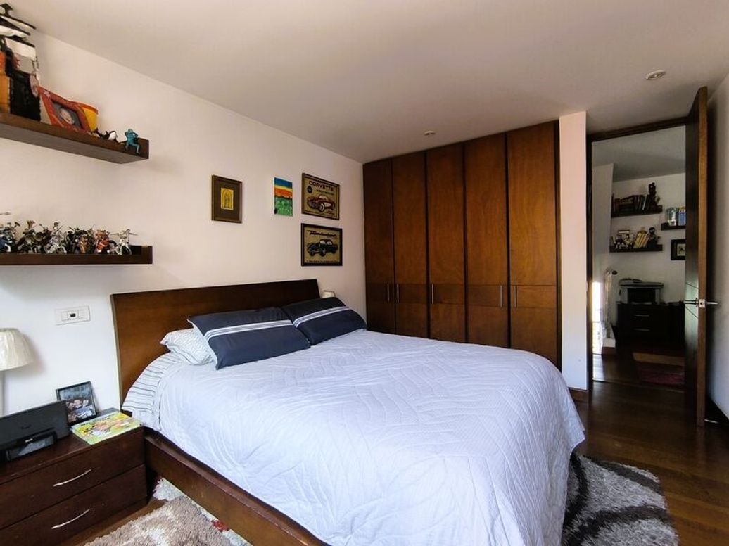 Casa de 4 alcobas en venta en A.S.D., Bogotá, 284 m² · foto 11 de 16