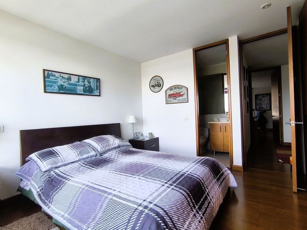 Casa de 4 alcobas en venta en A.S.D., Bogotá, 284 m² · foto 13 de 16