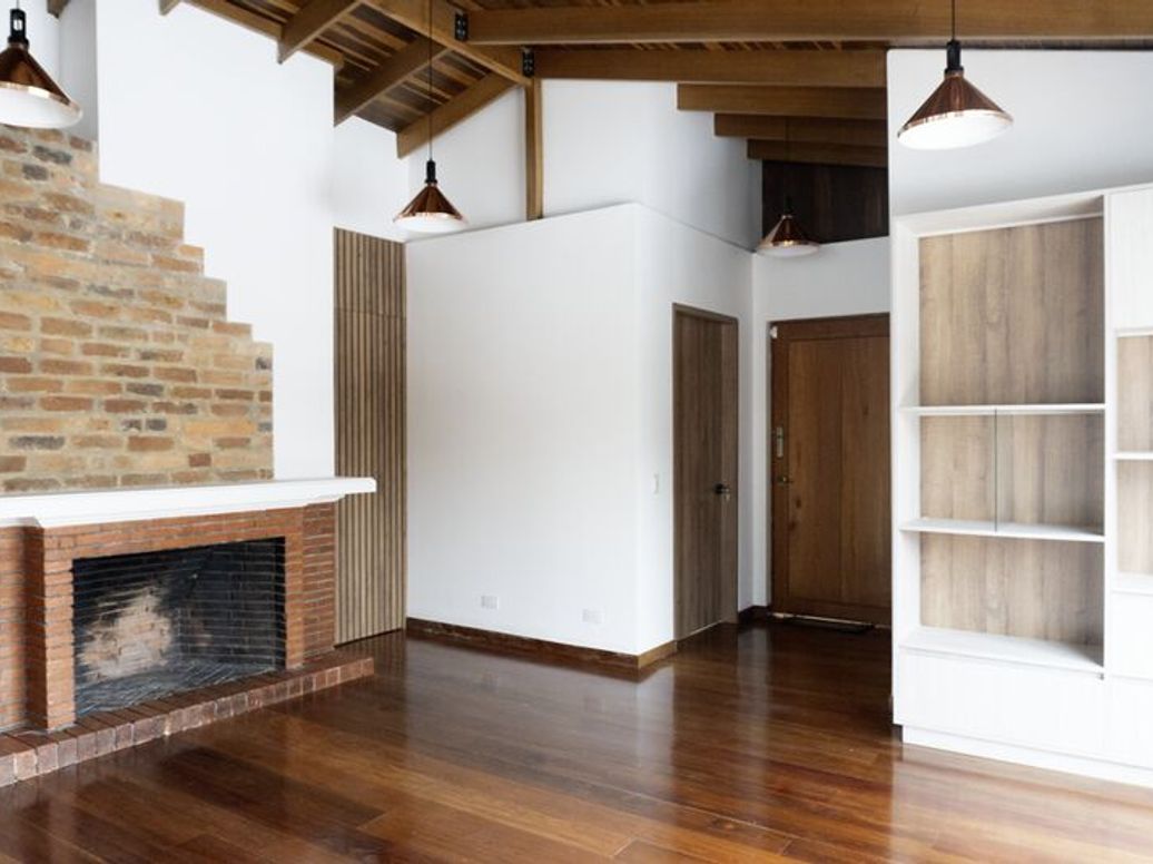 Apartamento de 2 alcobas en venta en Quinta Camacho, Bogotá, 124 m² · foto 3 de 20