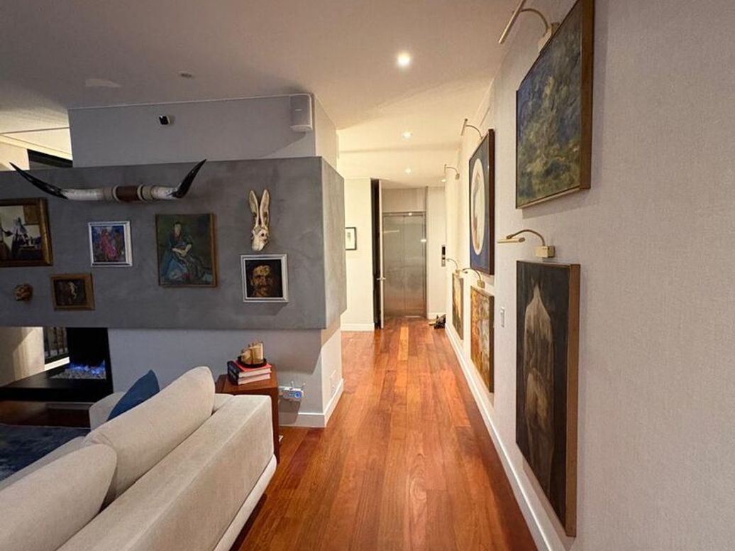 Apartamento de 3 alcobas en venta en El Refugio, Bogotá, 130 m² · foto 9 de 20