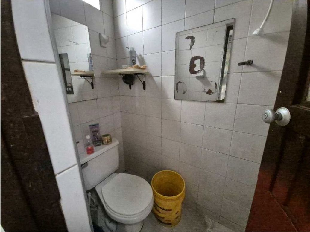 Casa de 11 alcobas en venta en Santa Sofía, Bogotá, 234 m² · foto 7 de 20