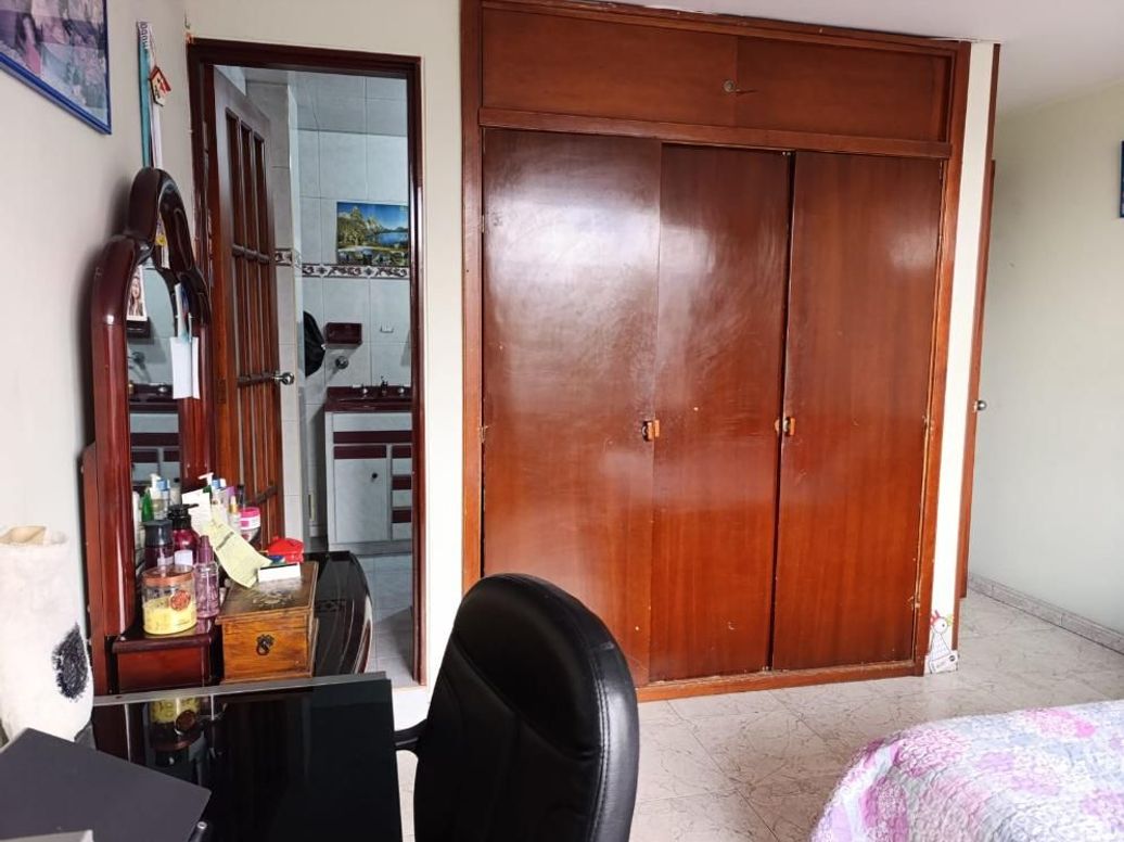 Casa de 5 alcobas en venta en Mirador, Bogotá, 504 m² · foto 7 de 20