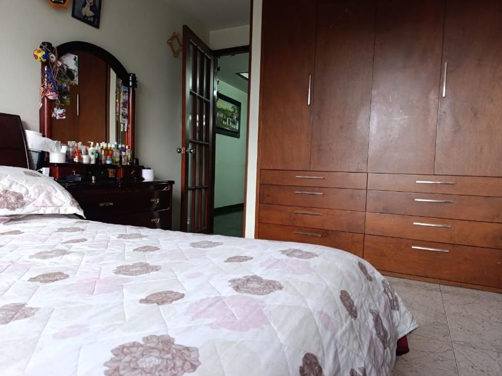 Casa de 5 alcobas en venta en Mirador, Bogotá, 504 m² · foto 11 de 20