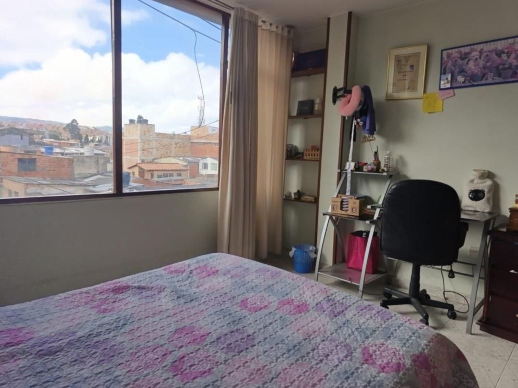 Casa de 5 alcobas en venta en Mirador, Bogotá, 504 m² · foto 8 de 20