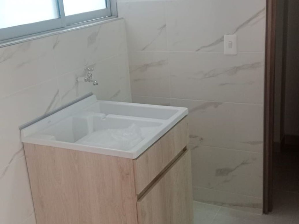 Apartamento de 2 alcobas en venta en Paris, Bogotá, 51 m² · foto 2 de 8