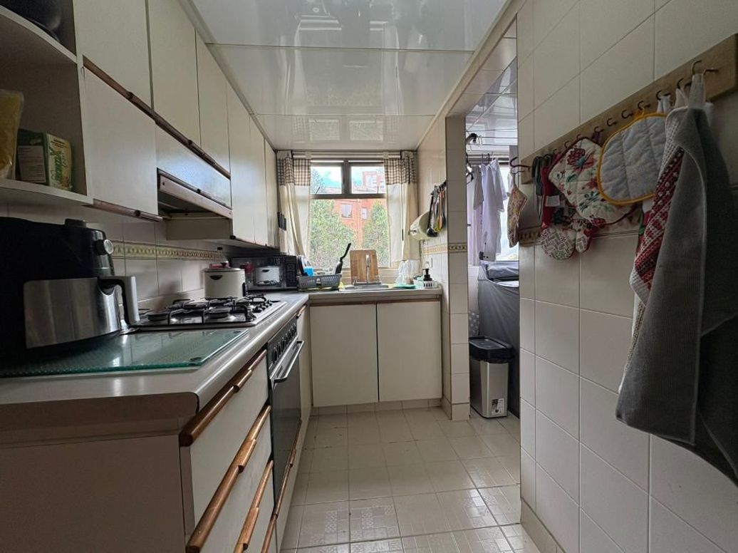 Apartamento de 3 alcobas en venta en Casa Blanca Suba, Bogotá, 90 m² · foto 4 de 13