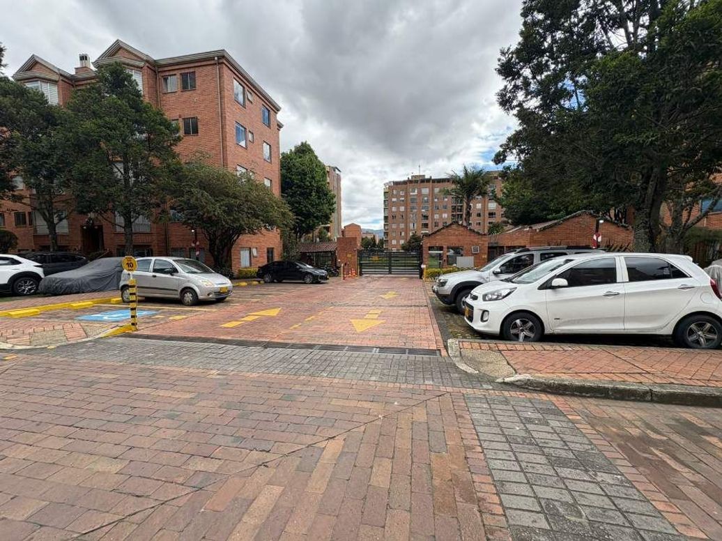 Apartamento de 3 alcobas en venta en Casa Blanca Suba, Bogotá, 90 m² · foto 13 de 13