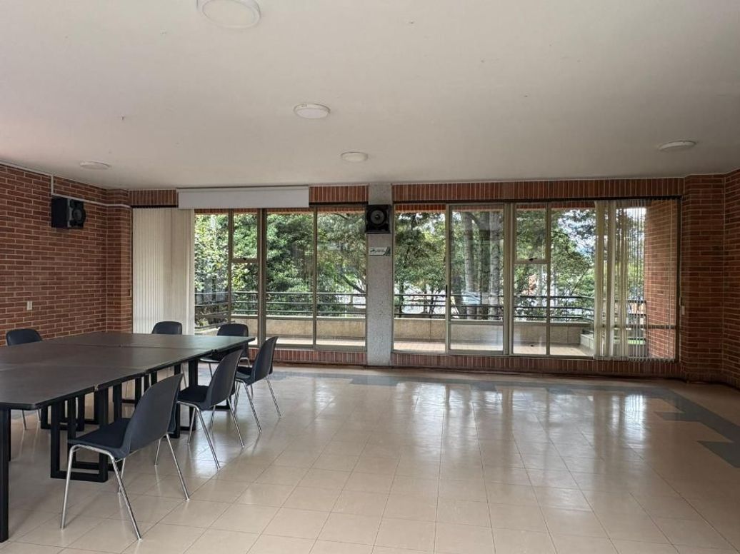 Apartamento de 3 alcobas en venta en Casa Blanca Suba, Bogotá, 90 m² · foto 10 de 13