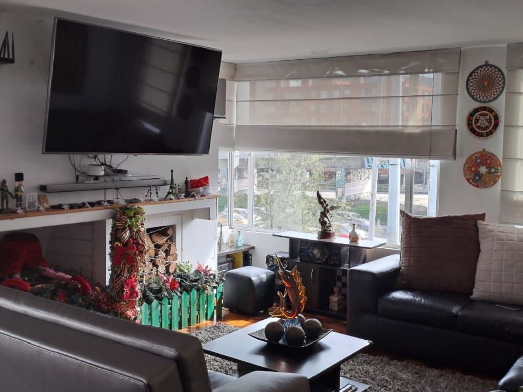 Apartamento de 3 alcobas en venta en Chico Norte Et. Iii, Bogotá, 180 m² · foto 6 de 17