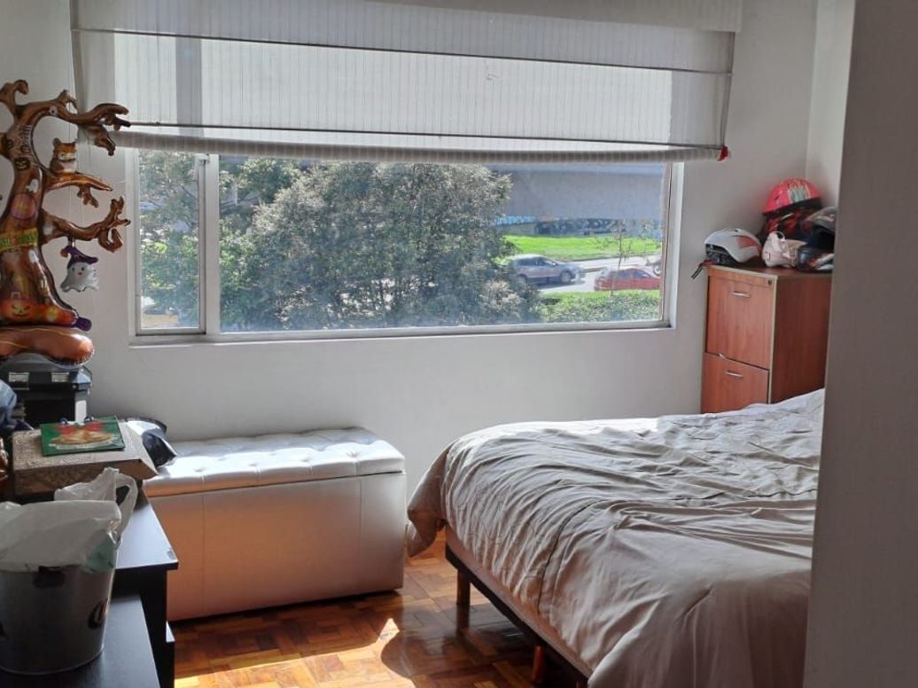 Apartamento de 3 alcobas en venta en Chico Norte Et. Iii, Bogotá, 180 m² · foto 2 de 17