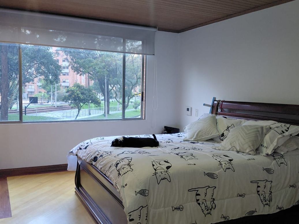 Apartamento de 3 alcobas en venta en Cr. Punta Del Este, Bogotá, 171 m² · foto 12 de 20