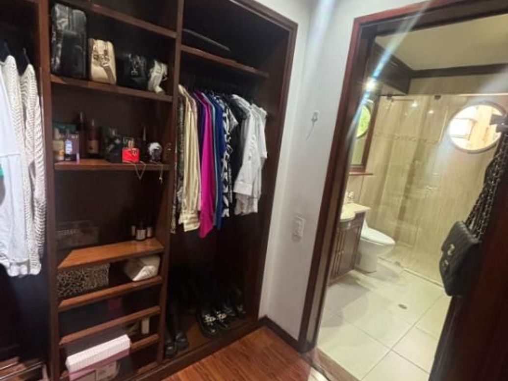Apartamento de 3 alcobas en venta en Chico Norte Et. Ii, Bogotá, 188 m² · foto 19 de 20