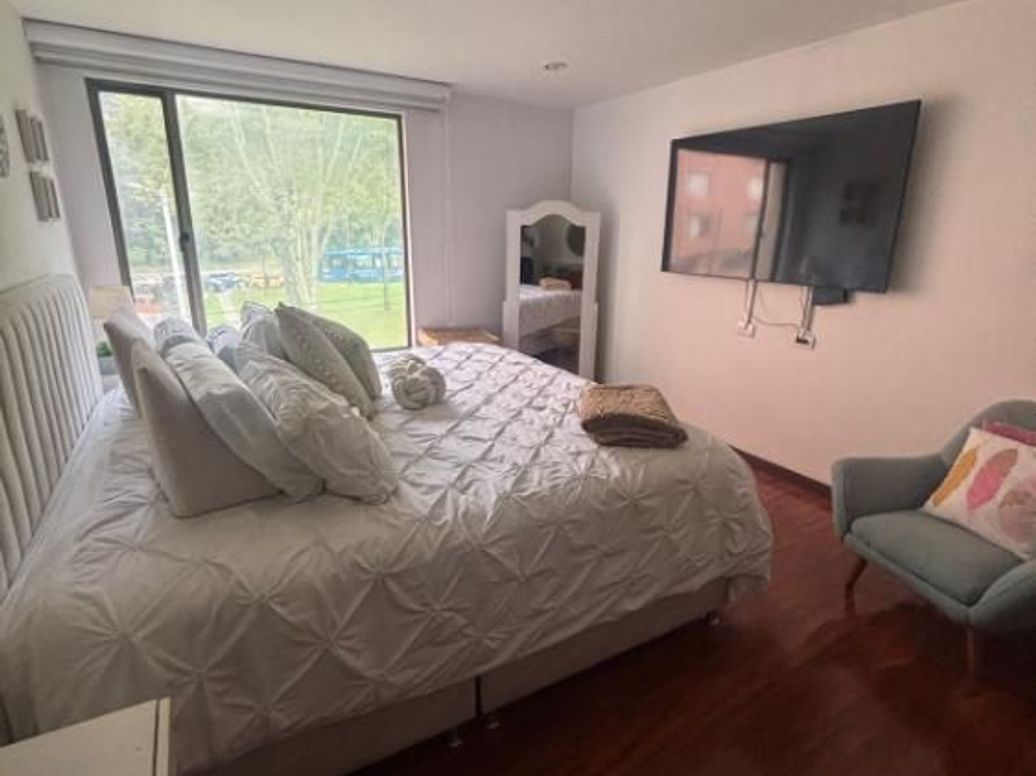 Apartamento de 3 alcobas en venta en Chico Norte Et. Ii, Bogotá, 188 m² · foto 18 de 20