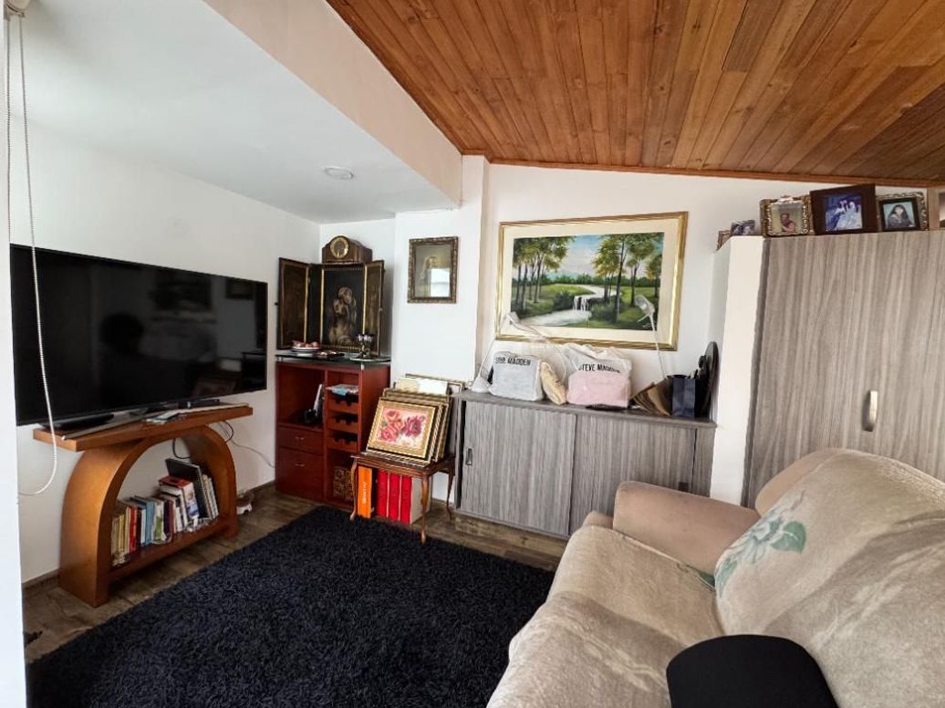 Apartamento de 2 alcobas en venta en Caobos Salazar, Bogotá, 175 m² · foto 14 de 20