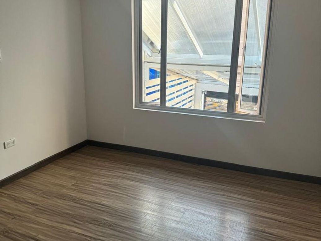 Casa de 3 alcobas en venta en Bellavista Occidental, Bogotá, 130 m² · foto 4 de 17