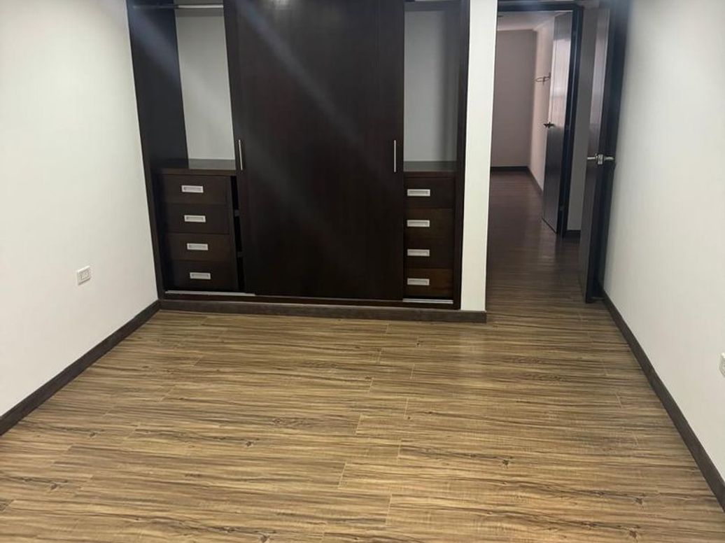 Casa de 3 alcobas en venta en Bellavista Occidental, Bogotá, 130 m² · foto 5 de 17