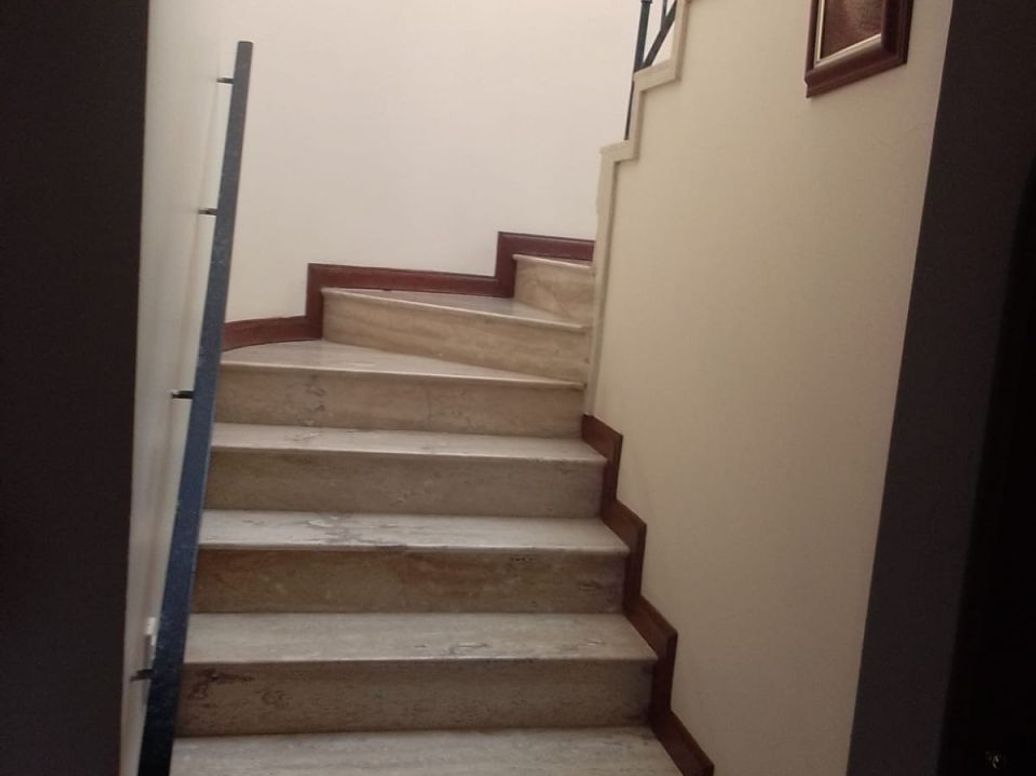 Apartamento de 5 alcobas en venta en Santa Barbara Occidental, Bogotá, 330 m² · foto 7 de 11