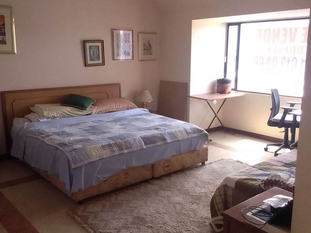 Apartamento de 5 alcobas en venta en Santa Barbara Occidental, Bogotá, 330 m² · foto 8 de 11