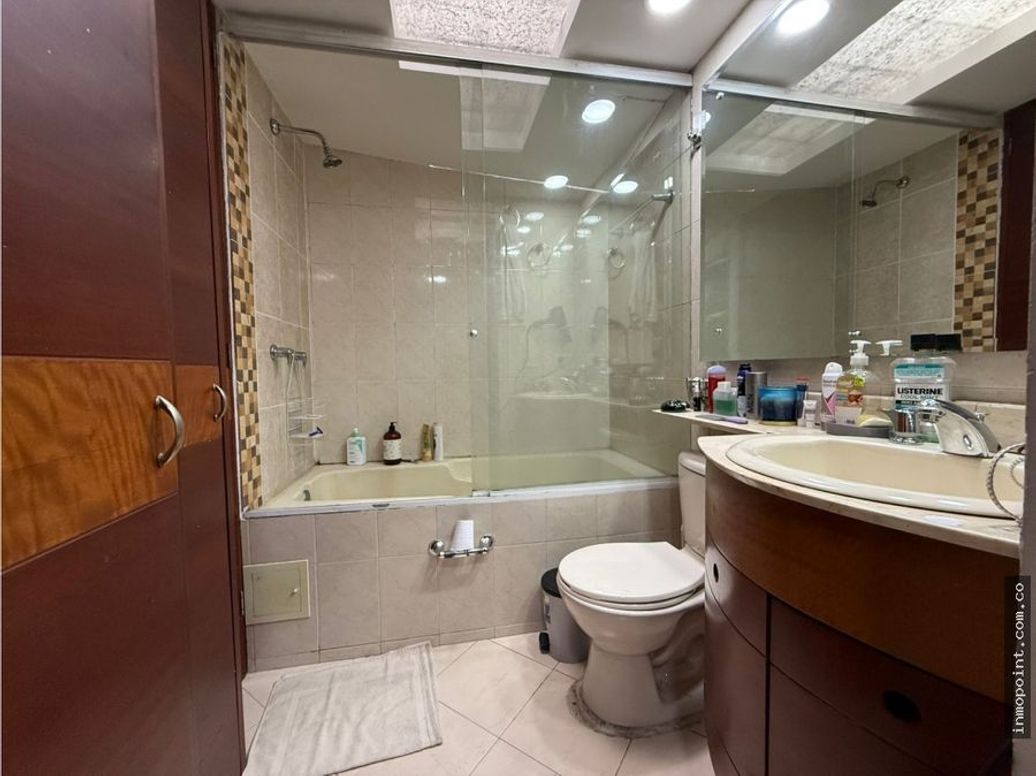 Casa de 3 alcobas en venta en Nicolas De Federman, Bogotá, 239 m² · foto 19 de 20