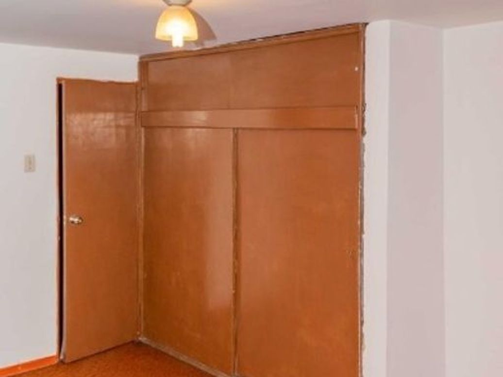 Casa de 6 alcobas en venta en Santa Barbara Oriental, Bogotá, 250 m² · foto 8 de 14