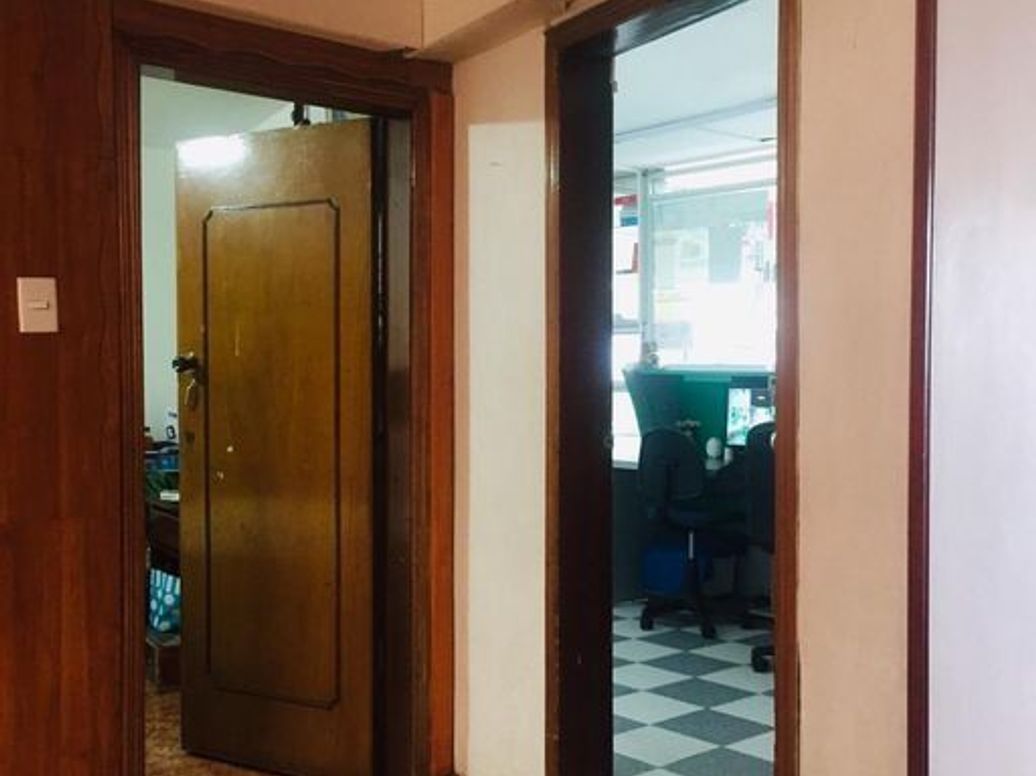 Casa de 6 alcobas en venta en Bravo Paez, Bogotá, 311 m² · foto 2 de 13
