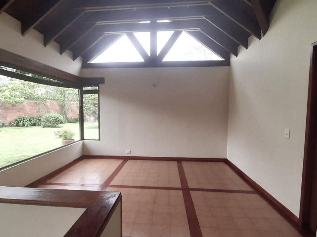 Casa de 3 alcobas en venta en Casa Blanca, Bogotá, 180 m² · foto 4 de 20