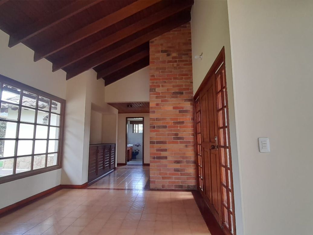 Casa de 3 alcobas en venta en Casa Blanca, Bogotá, 180 m² · foto 6 de 20