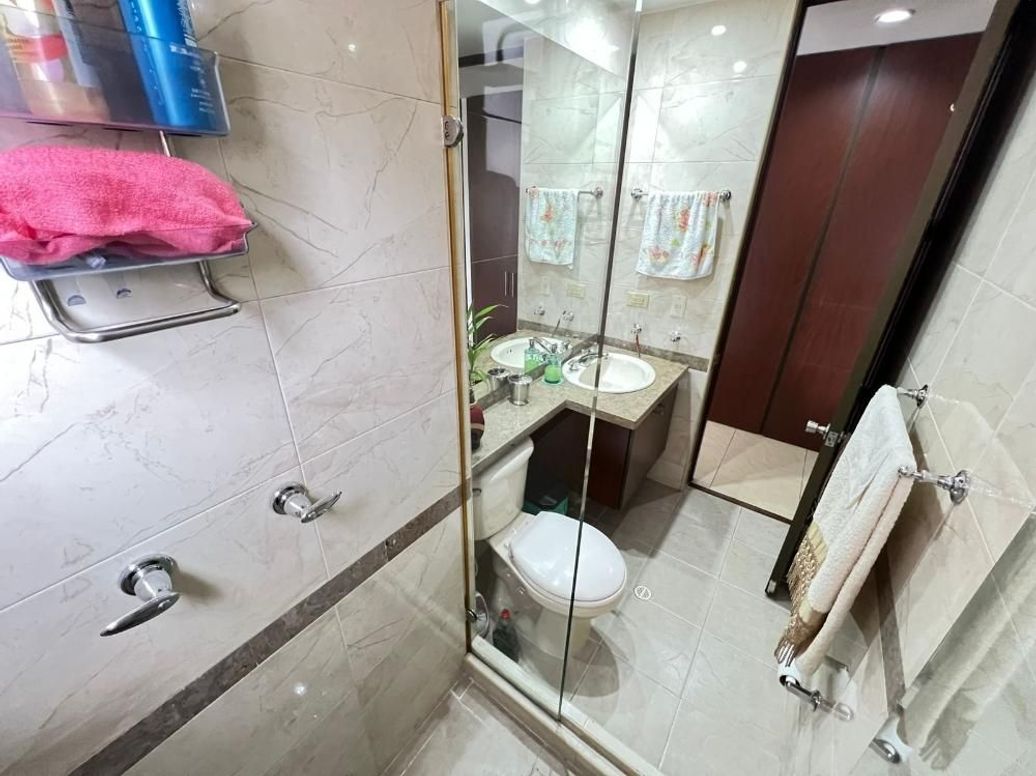 Apartamento de 3 alcobas en venta en Modelia, Bogotá, 103 m² · foto 17 de 20