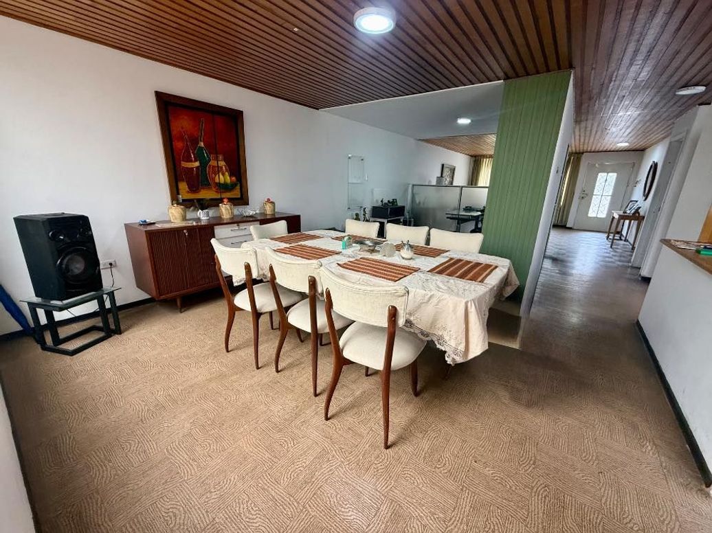 Casa de 4 alcobas en venta en Los Andes, Bogotá, 220 m² · foto 6 de 20