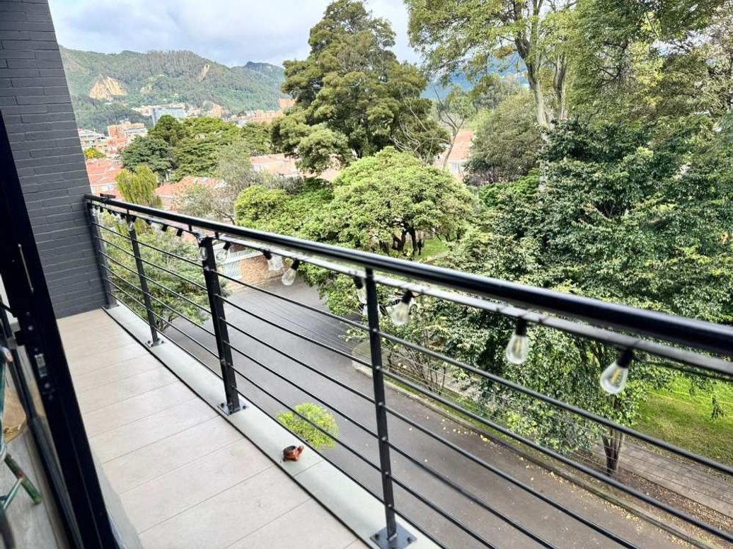 Apartamento de 3 alcobas en venta en Cedritos, Bogotá, 123 m² · foto 10 de 20